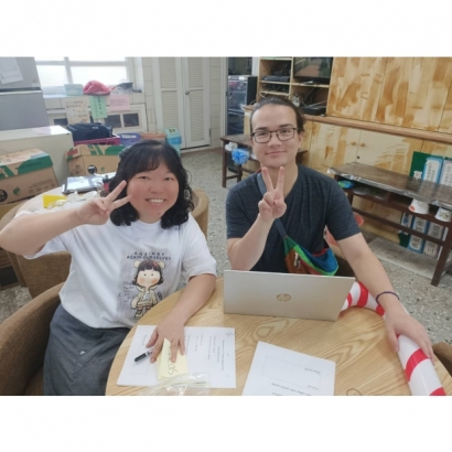 感恩曉陽國小英語教師帶領 感恩曉陽國小英語教師帶領