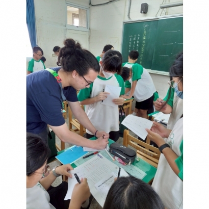 English Class with 703-4.jpg