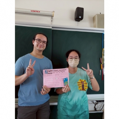 English Corner_250628_9.jpg English Corner_250628_9.jpg