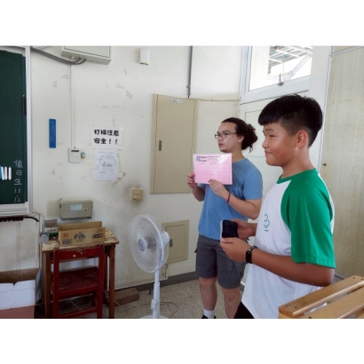 English Corner_250628_8.jpg English Corner_250628_8.jpg